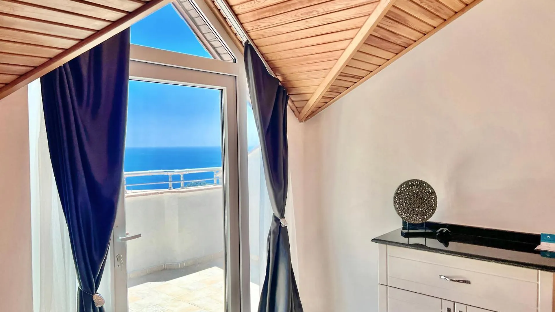 Hotel Tropical Suits Oludeniz
