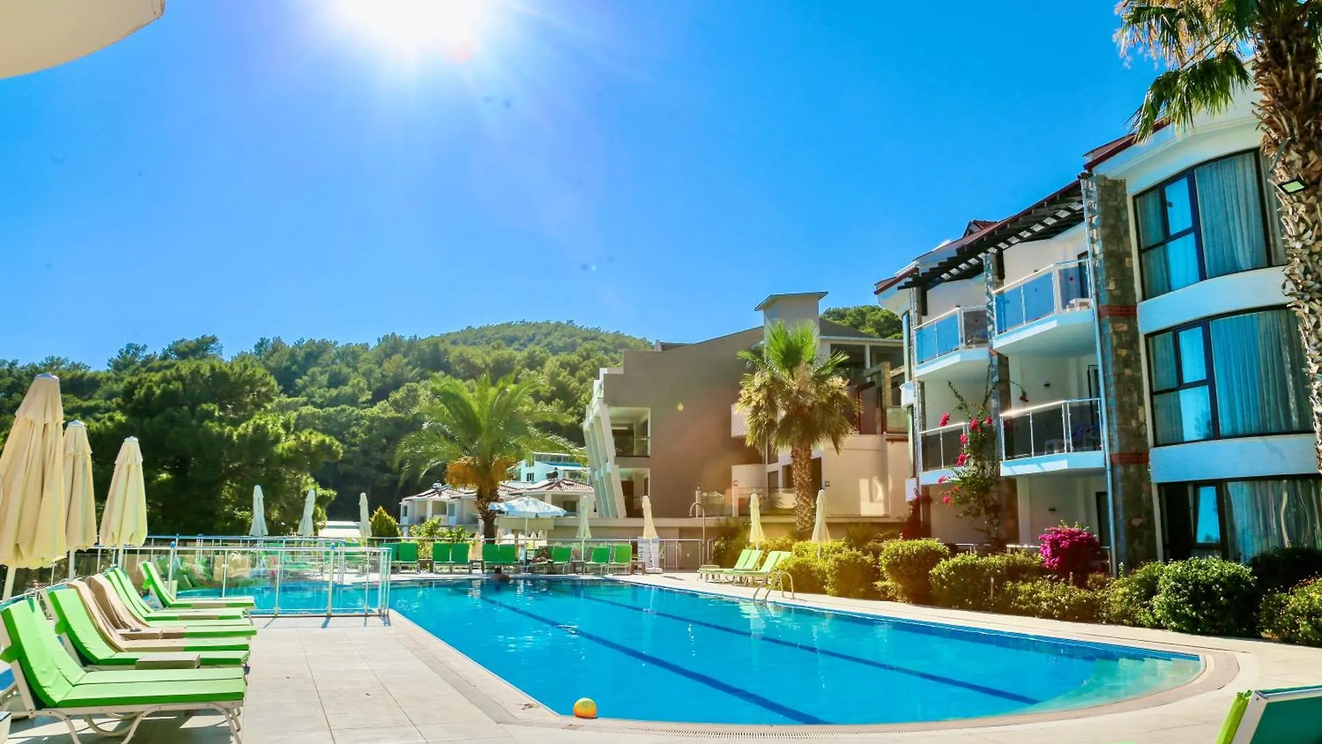 Tropical Suits Oludeniz