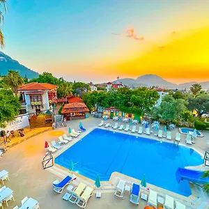 Zehra Tatil Koeyue Ölüdeniz